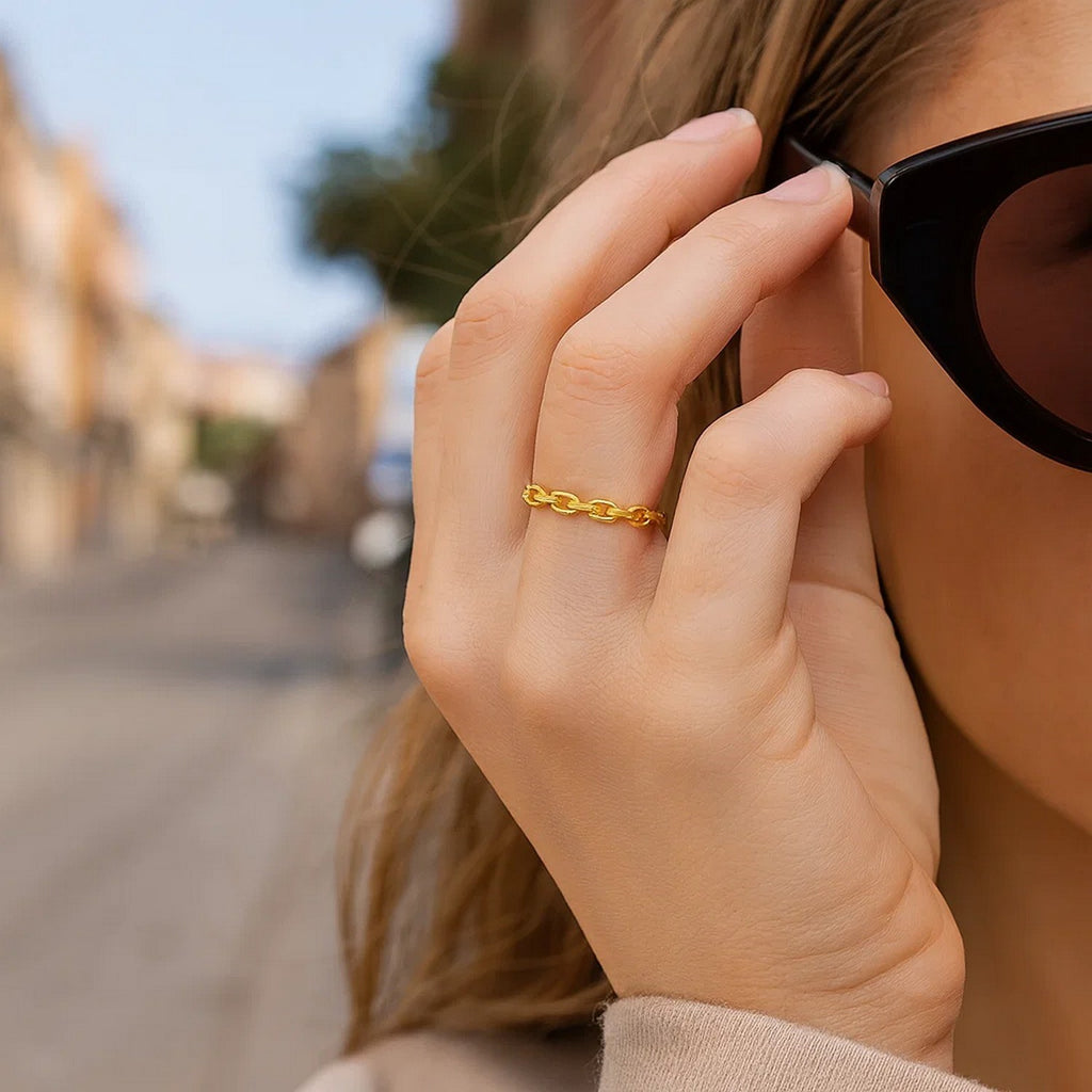 14K Yellow Gold Oval Links Stackable Ring